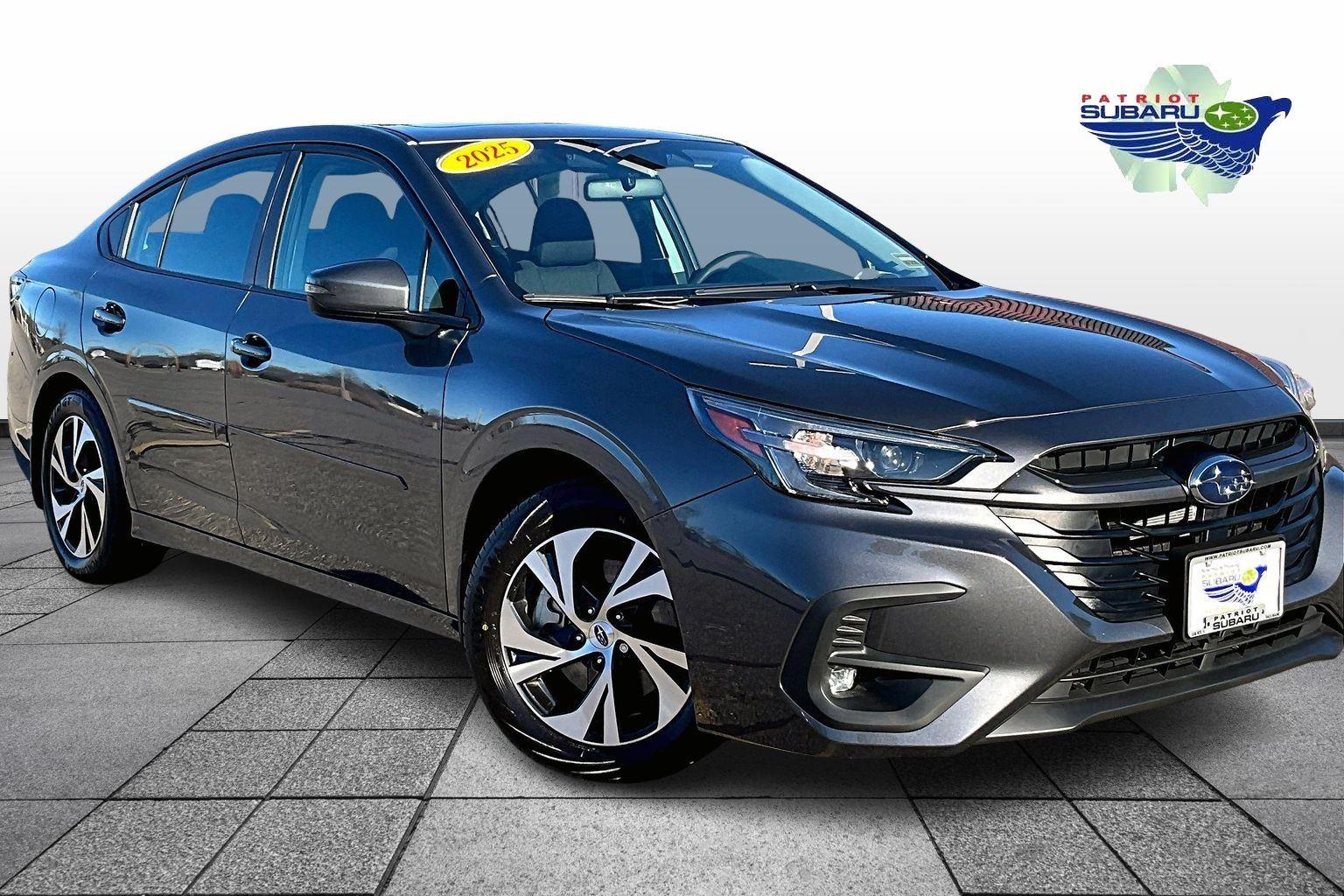 2025 Subaru Legacy Premium's photo