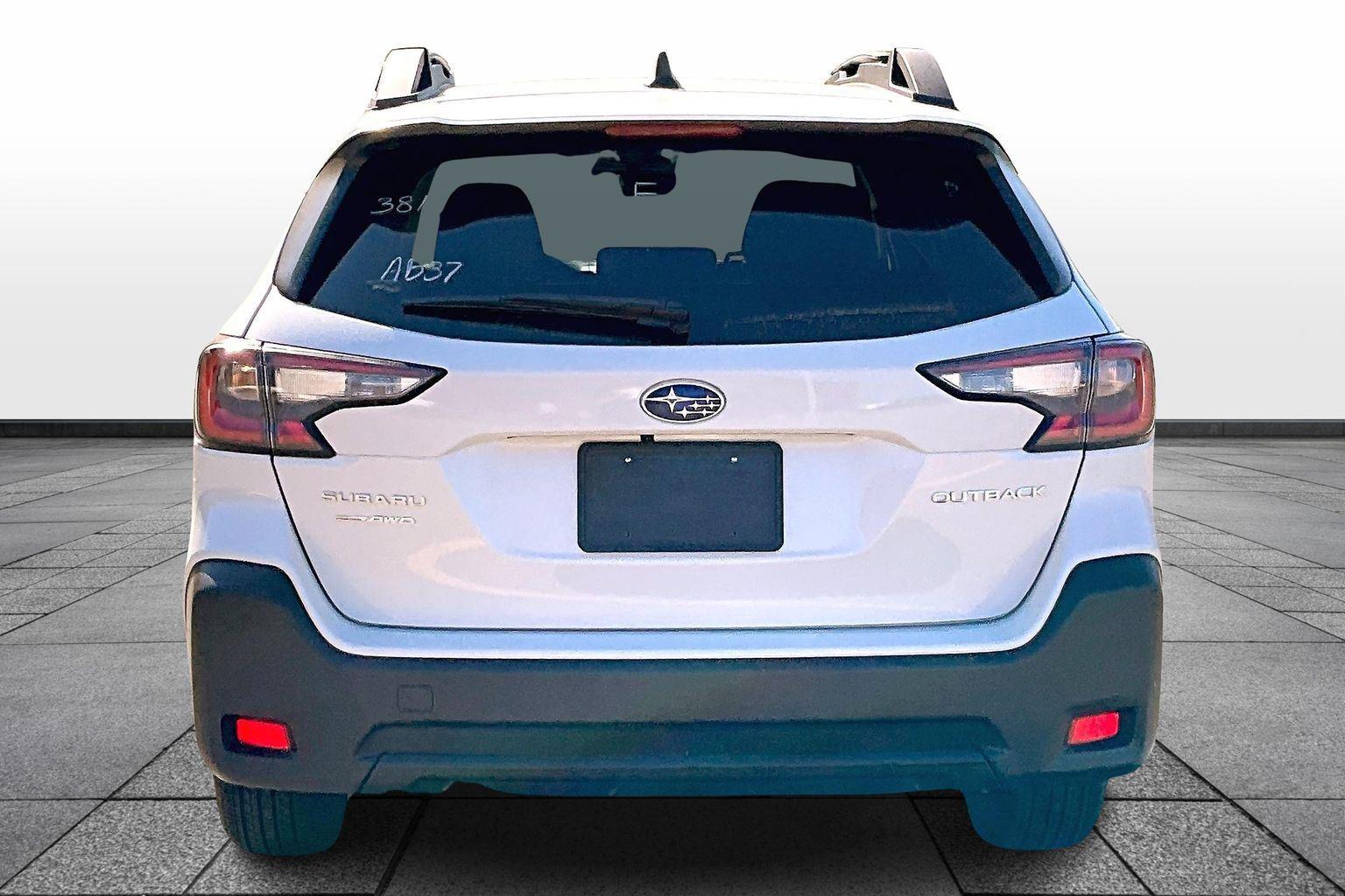 2025 Subaru Outback Premium photo 4