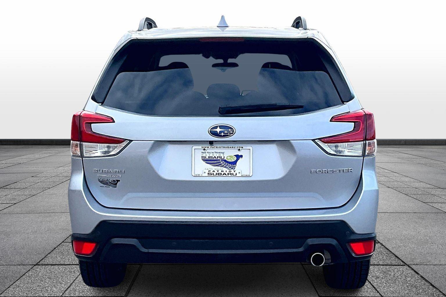 2019 Subaru Forester Limited photo 4