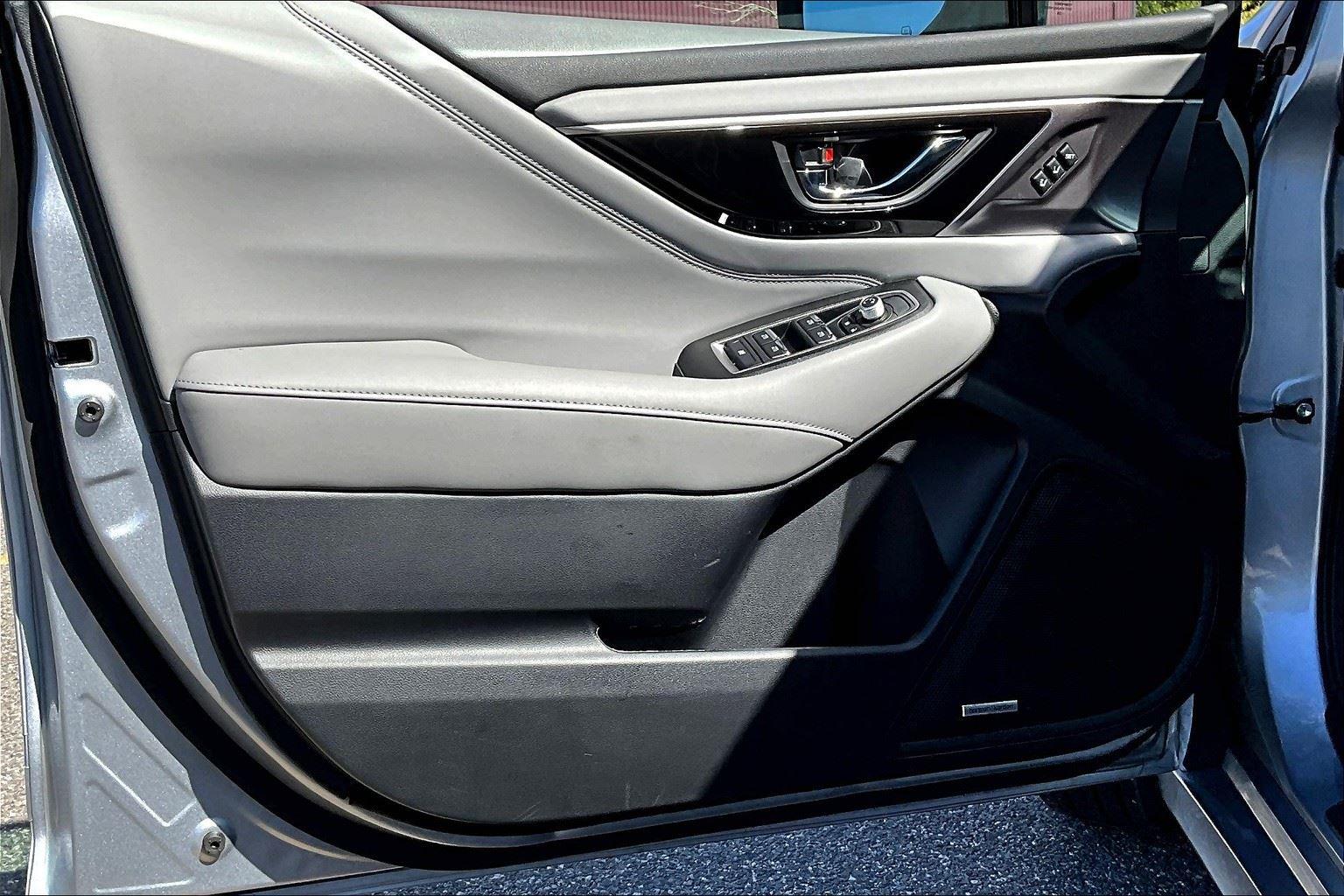 2025 Subaru Legacy Limited - Photo 18