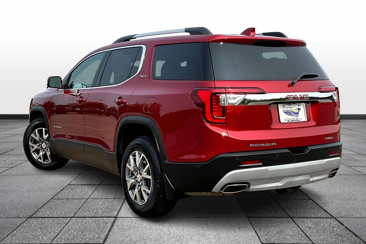 Used 2021 GMC Acadia SLT with VIN 1GKKNULS2MZ186032 for sale in Saco, ME