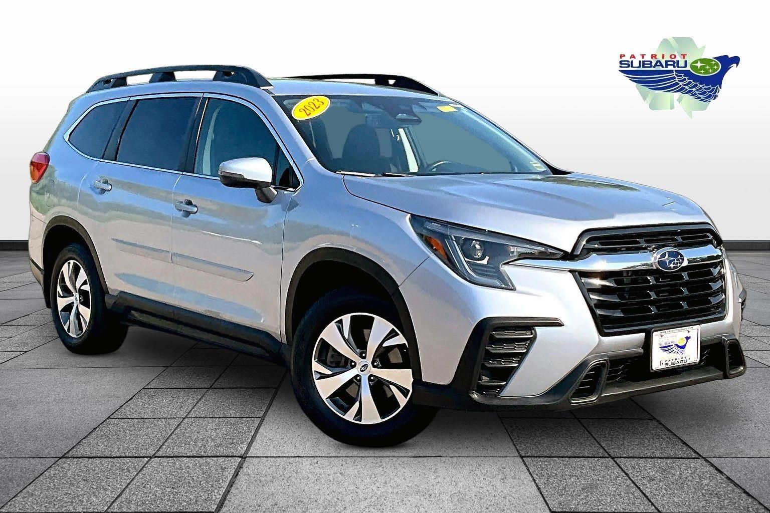 2023 Subaru Ascent Premium 8 Passenger's photo