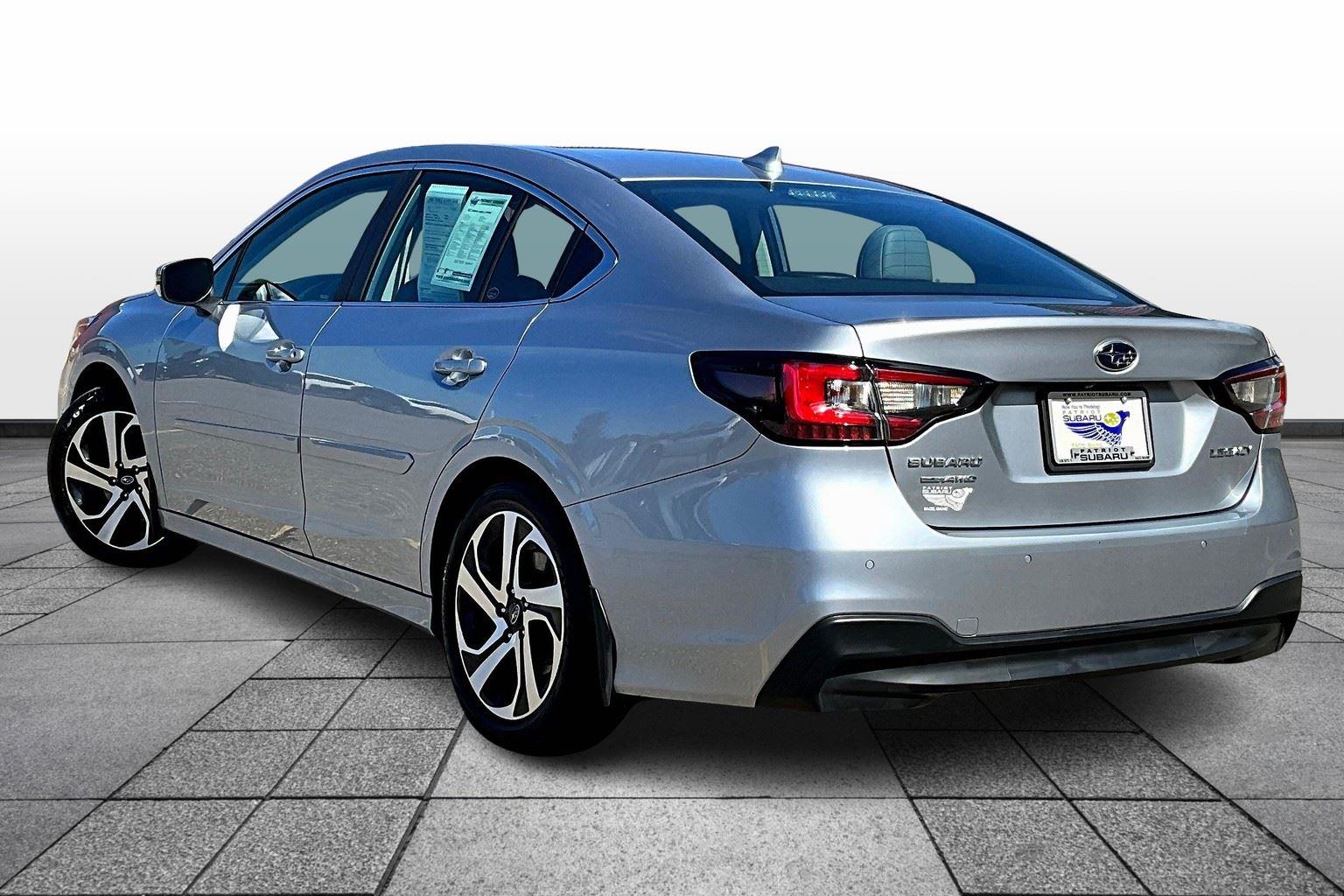 2022 Subaru Legacy Limited photo 2