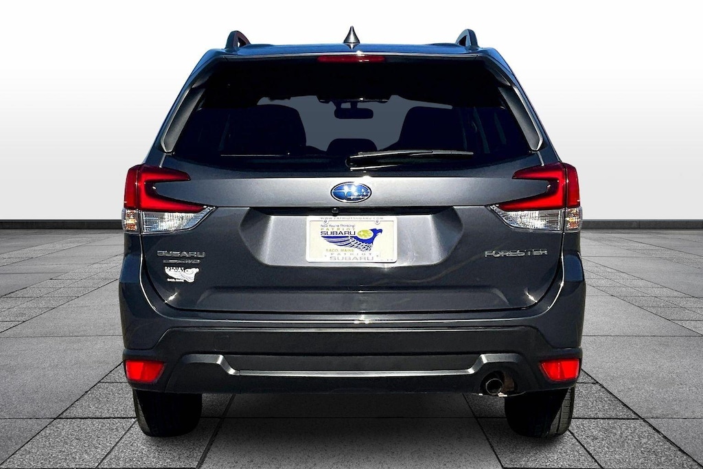 Used 2021 Subaru Forester Premium SUV