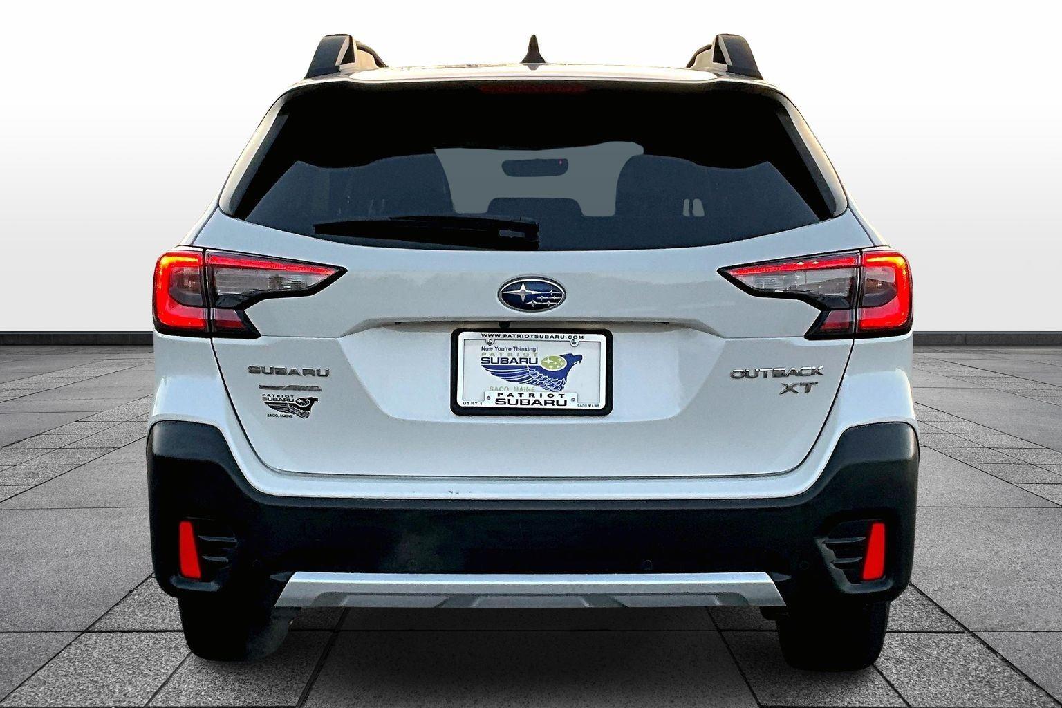 2021 Subaru Outback Limited XT photo 3