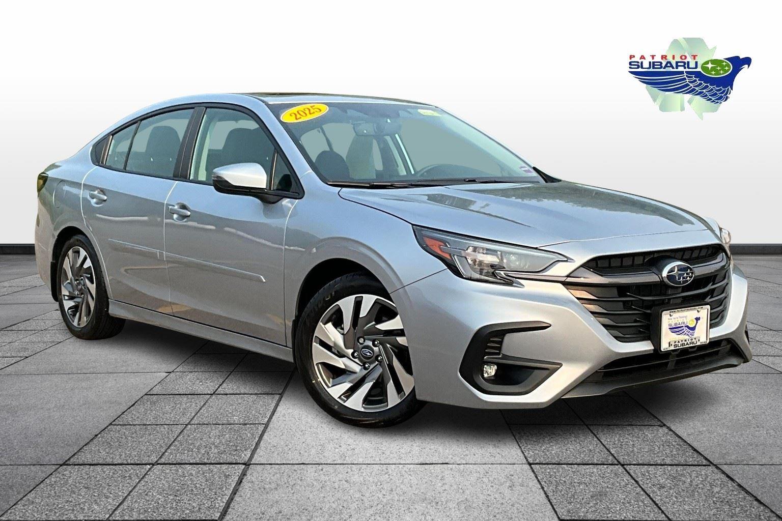 2025 Subaru Legacy Limited's photo