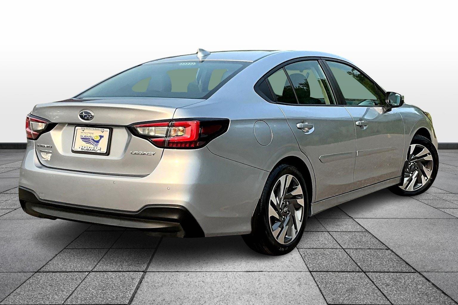 2025 Subaru Legacy Limited - Photo 12