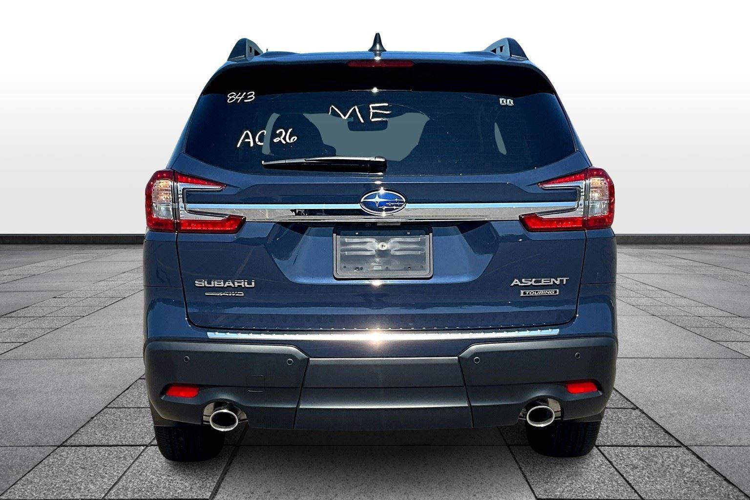 2025 Subaru Ascent Touring photo 4