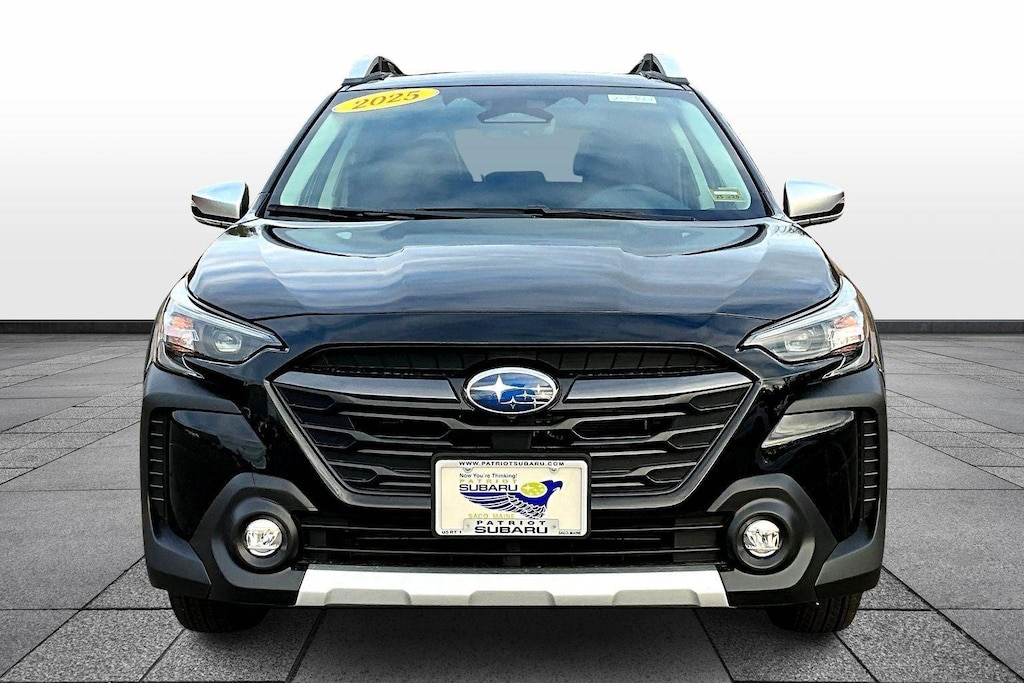 Used 2025 Subaru Outback Touring SUV