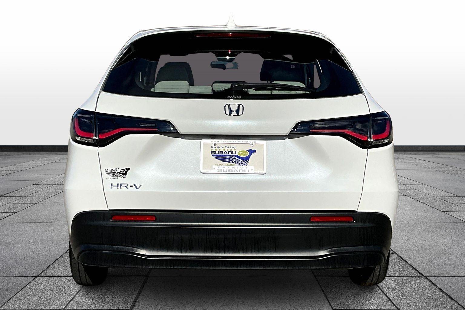 2023 Honda HR-V LX photo 4