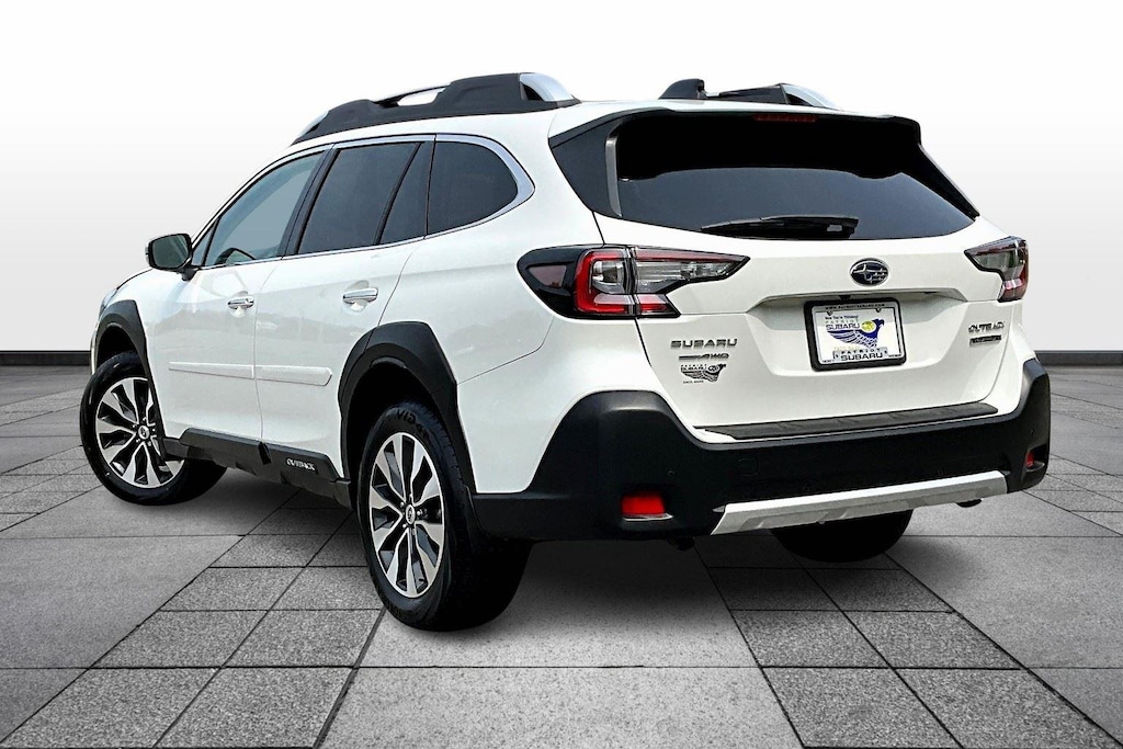 Used 2025 Subaru Outback Touring XT SUV