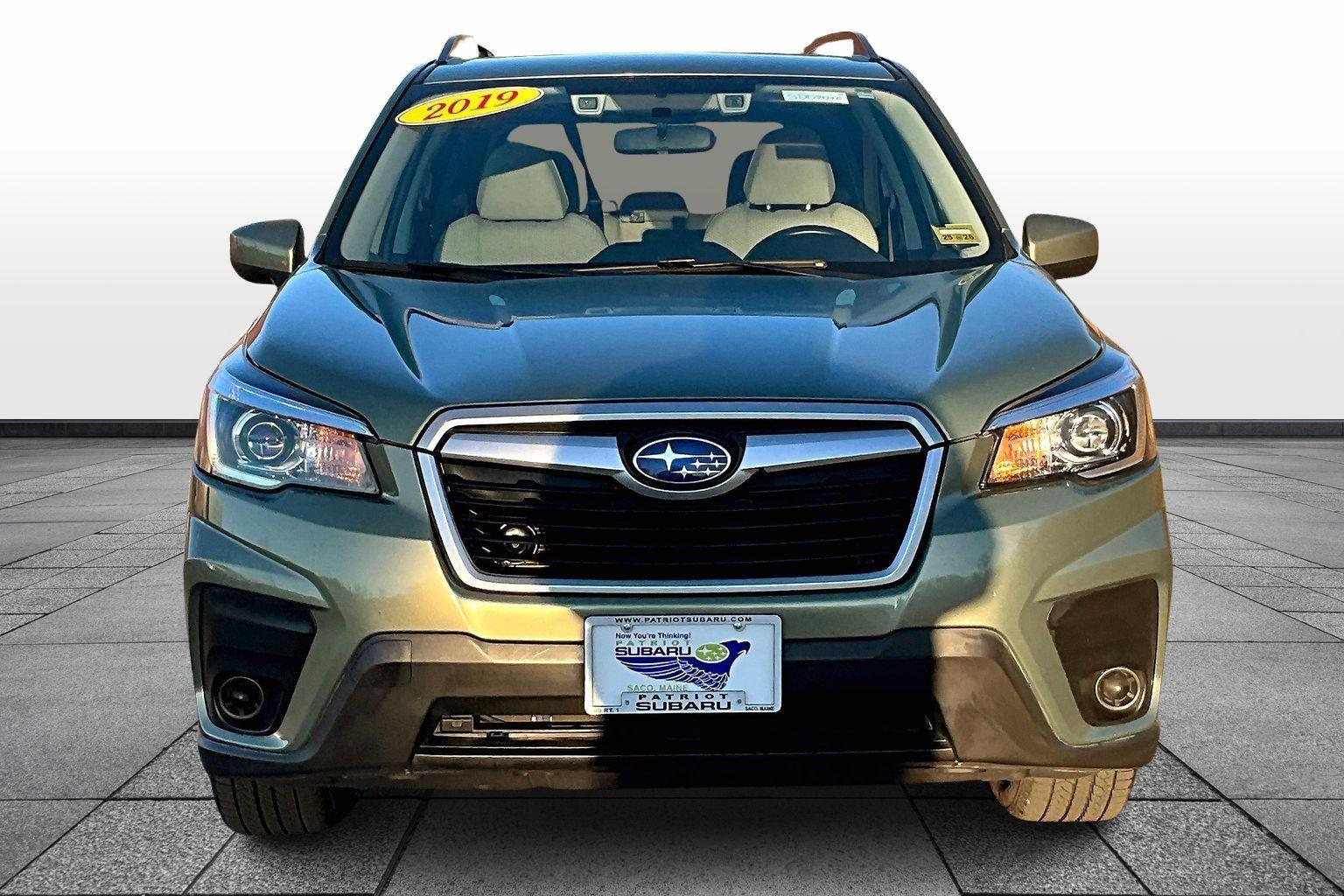 2019 Subaru Forester Premium photo 3