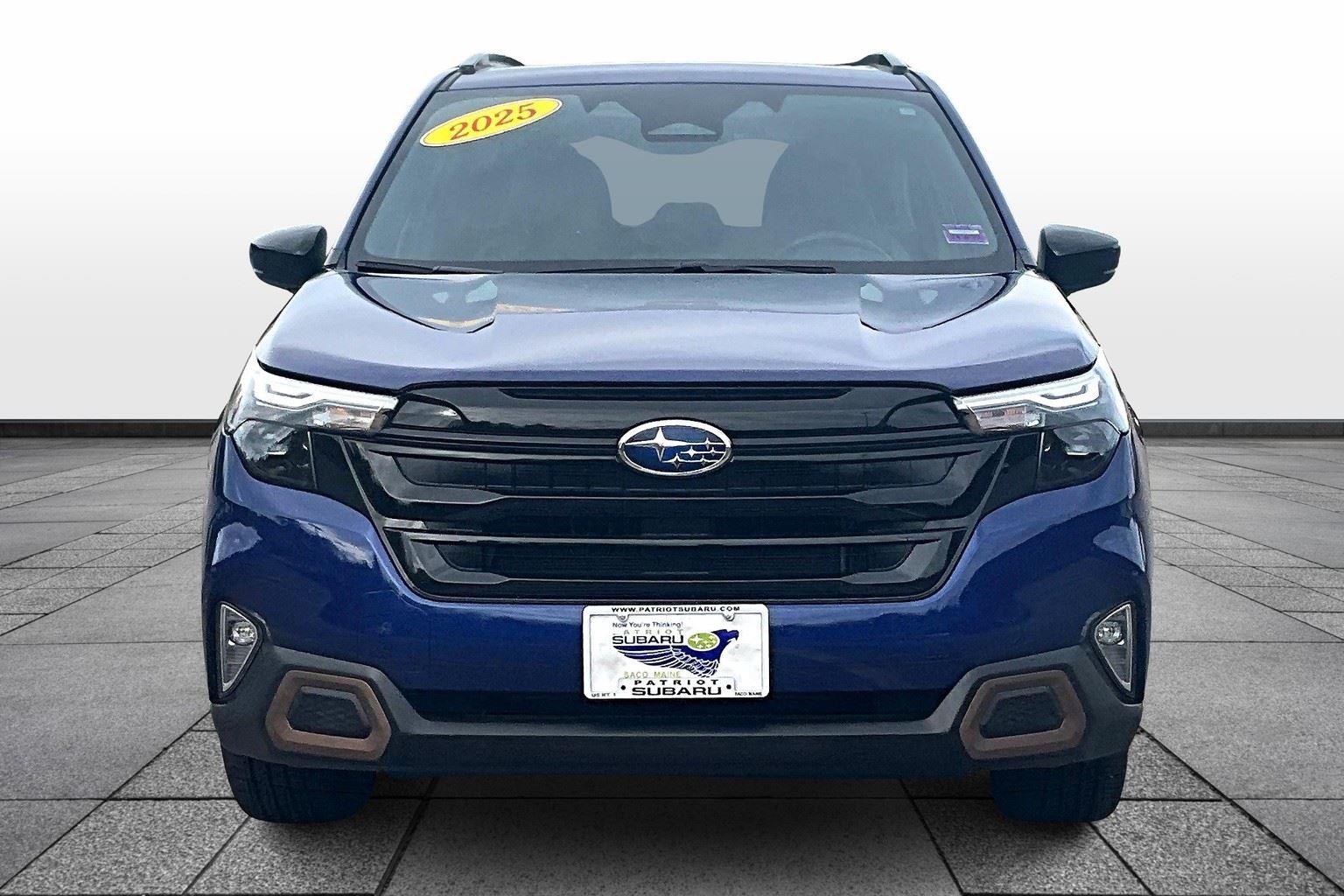 2025 Subaru Forester Sport Base photo 3