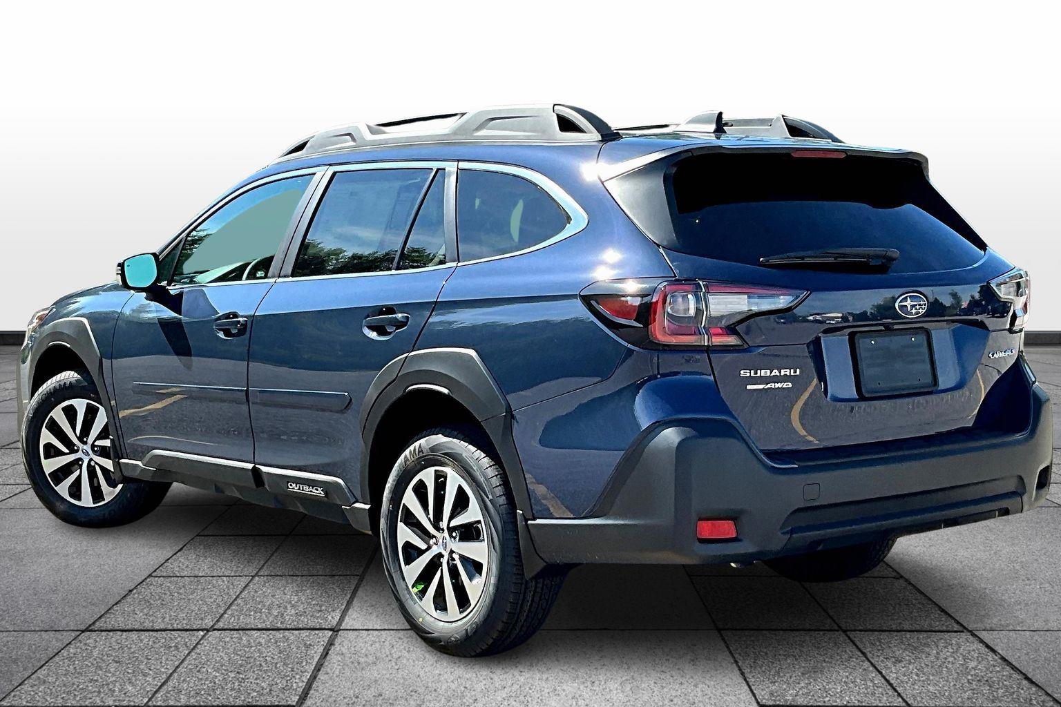 2025 Subaru Outback Premium photo 3