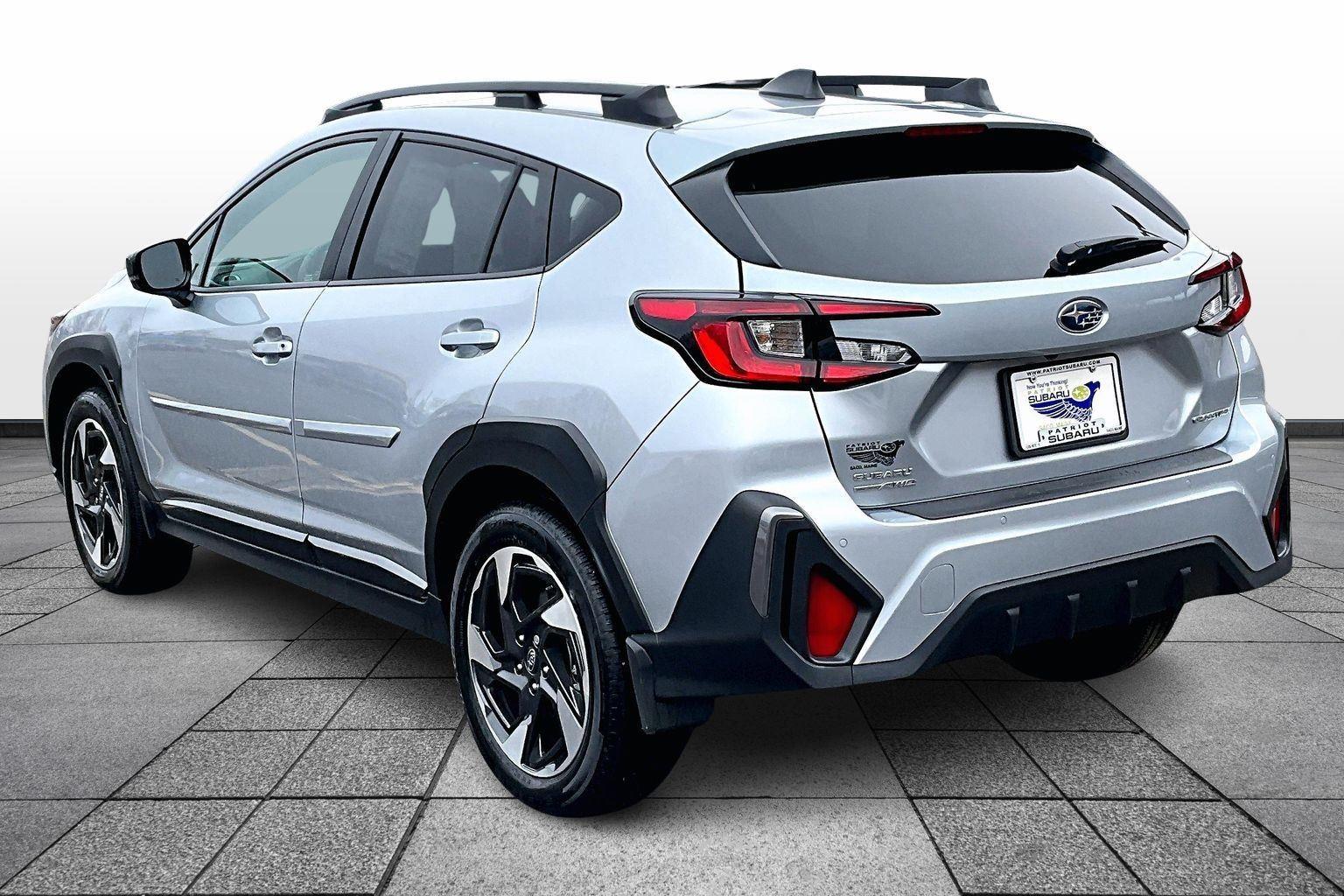 2025 Subaru Crosstrek Limited photo 2