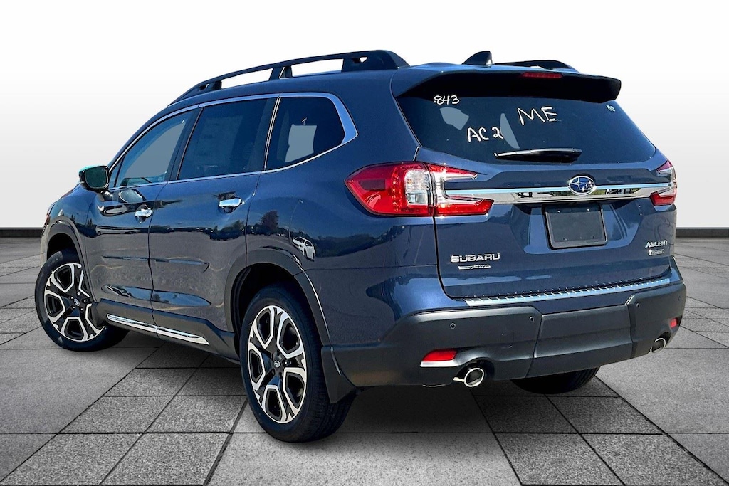 New 2025 Subaru Ascent Touring SUV