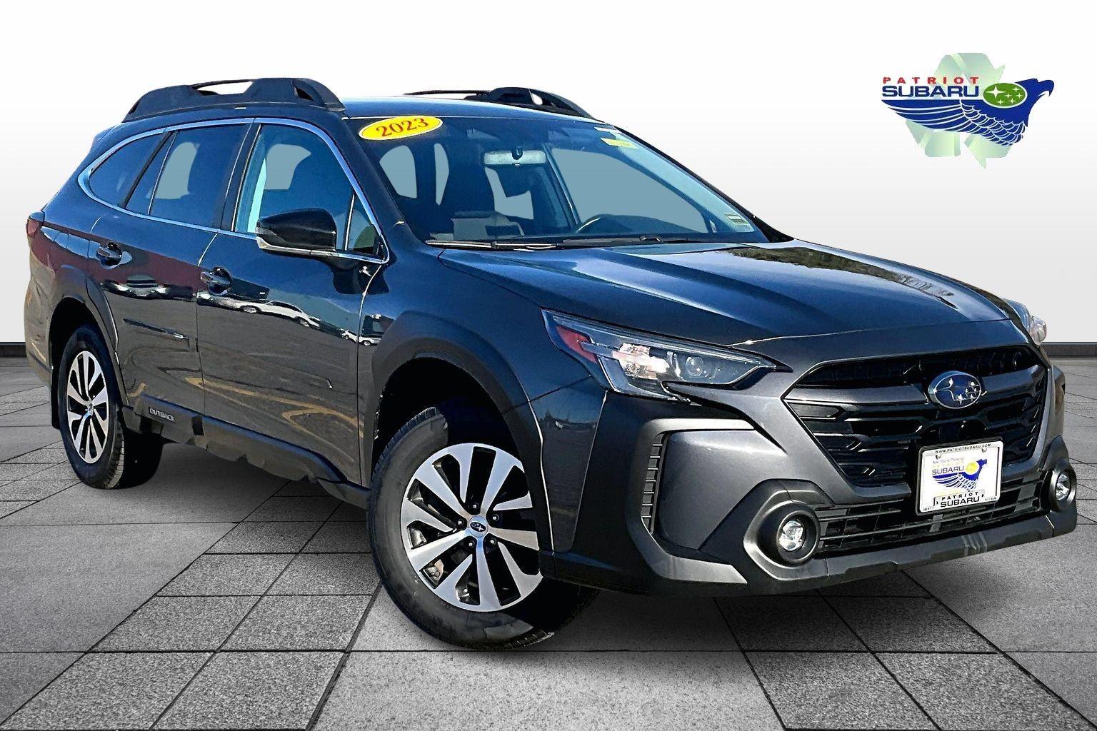 2023 Subaru Outback Premium's photo