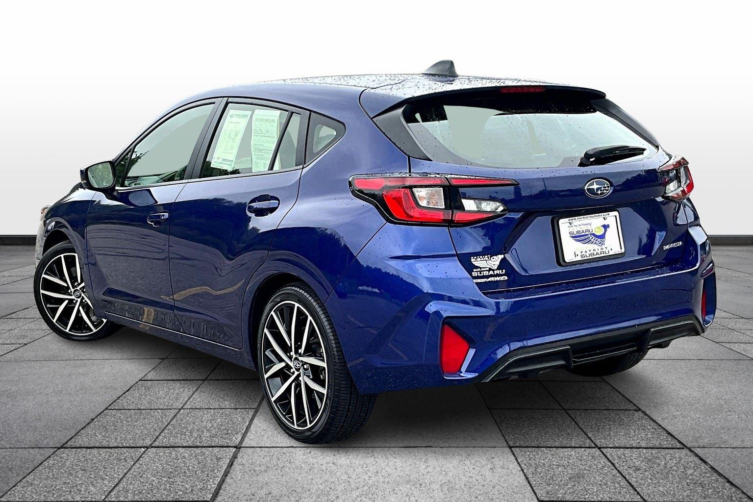 2024 Subaru Impreza Sport photo 2