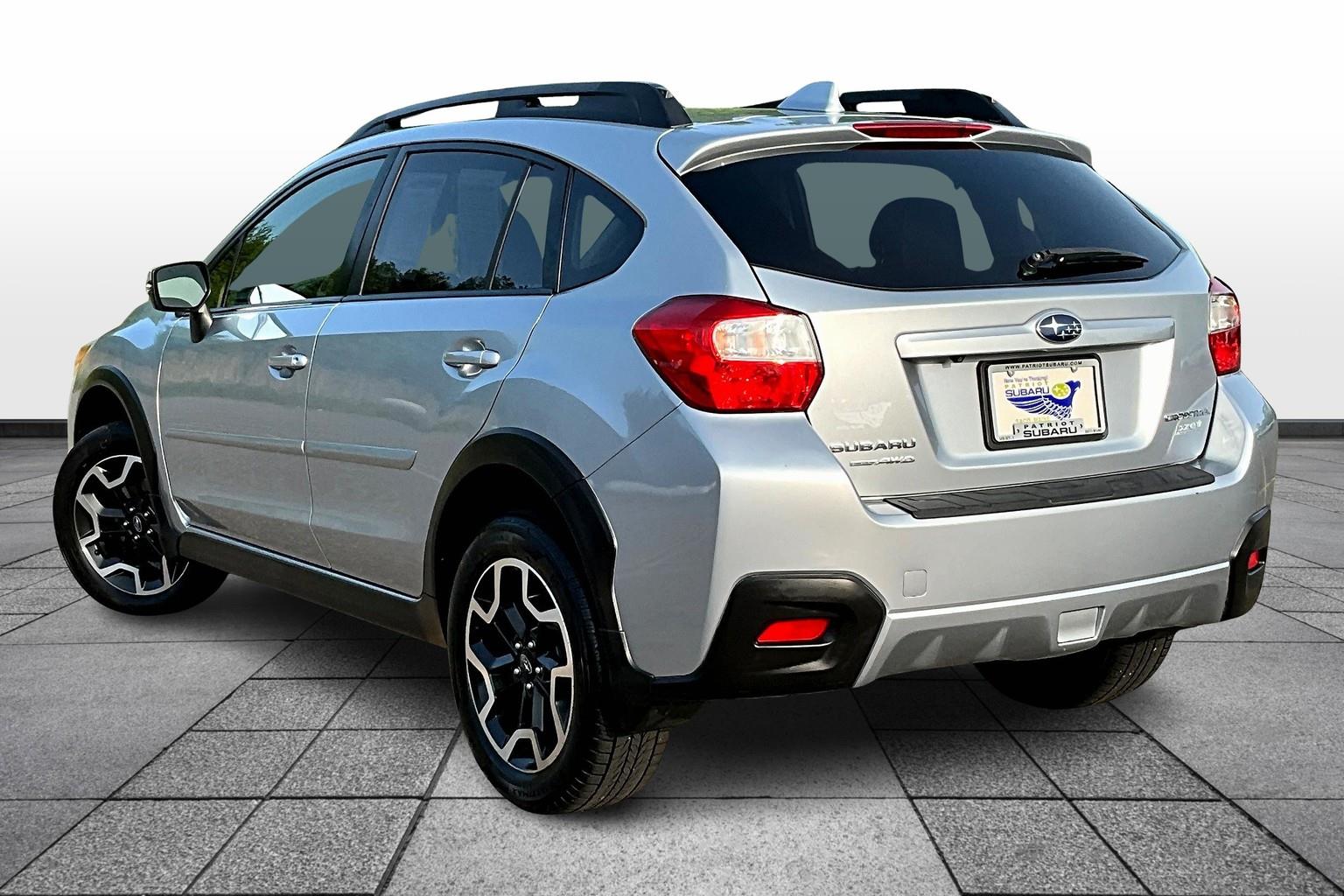 Used 2017 Subaru Crosstrek Limited with VIN JF2GPALC9HH280490 for sale in Saint Albans, VT