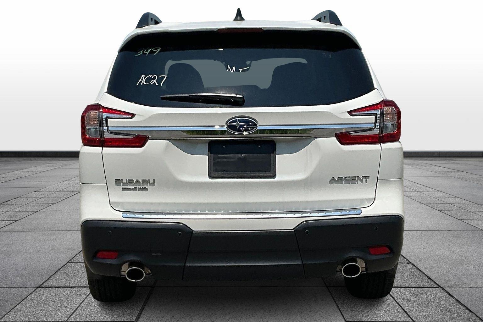 2025 Subaru Ascent Premium photo 4