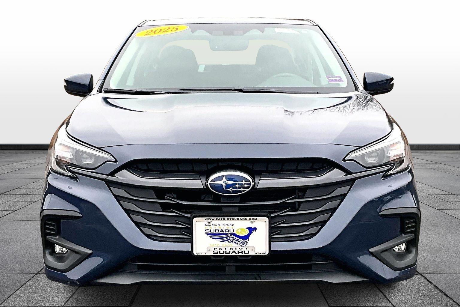 2025 Subaru Legacy Premium photo 3