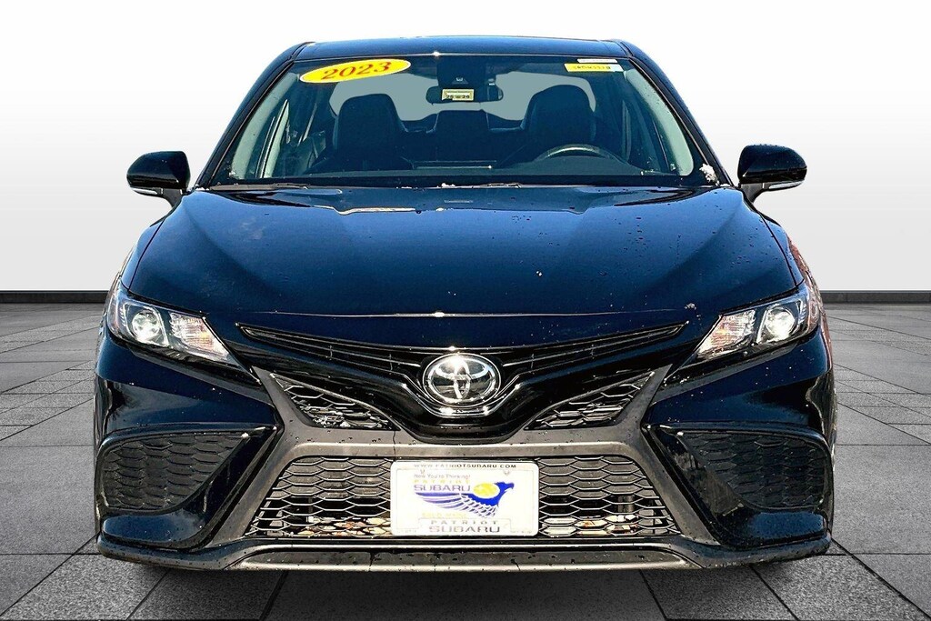 Used 2023 Toyota Camry SE Sedan