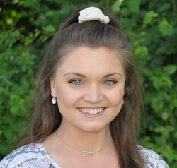 Staff member Teryn Austin from 6a5b5940cd18