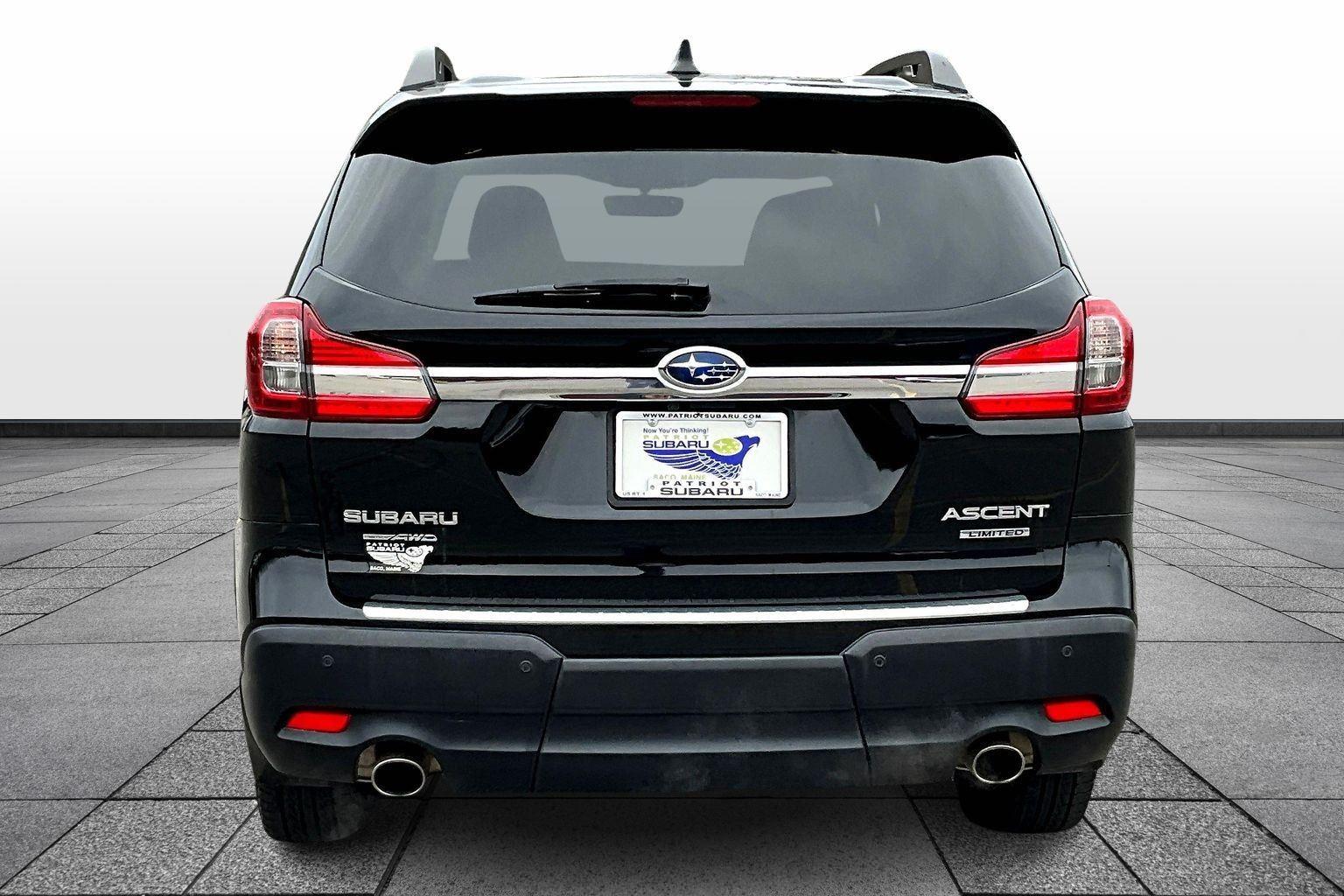 2022 Subaru Ascent Limited photo 4