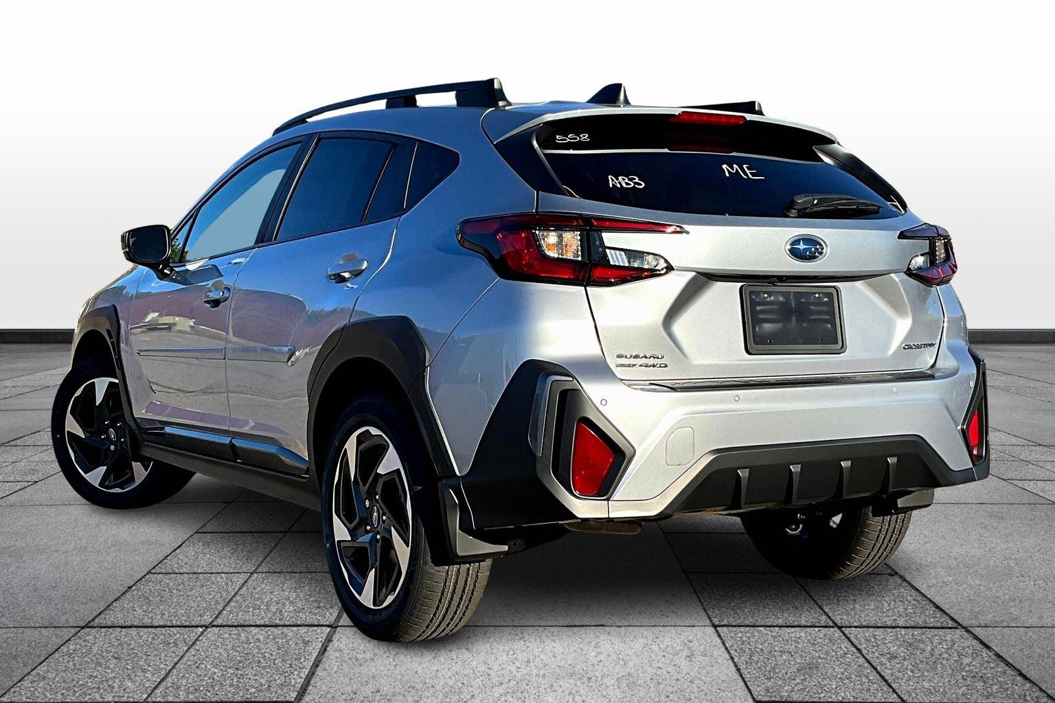 2025 Subaru Crosstrek Limited photo 3