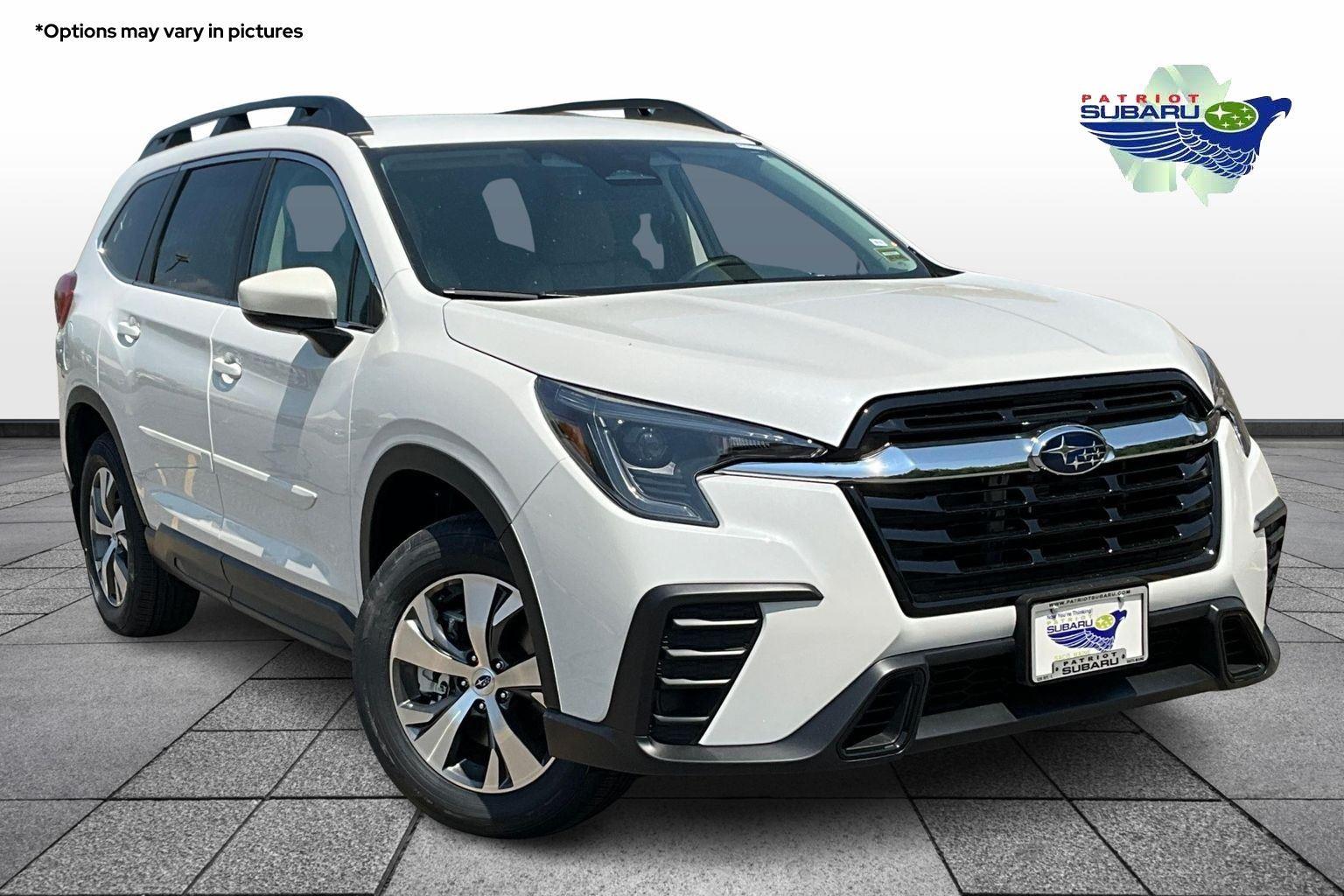 2025 Subaru Ascent Premium's photo