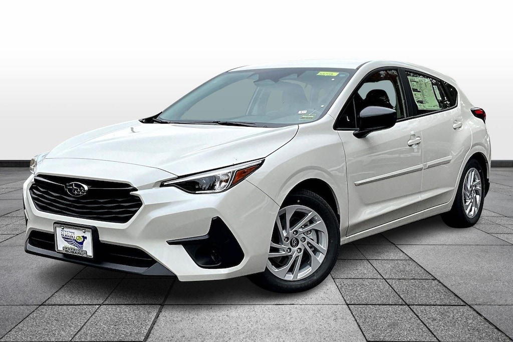 New 2025 Subaru Impreza Base Hatchback