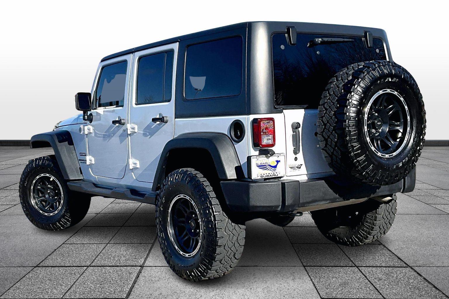 2017 Jeep Wrangler Unlimited Sport photo 2