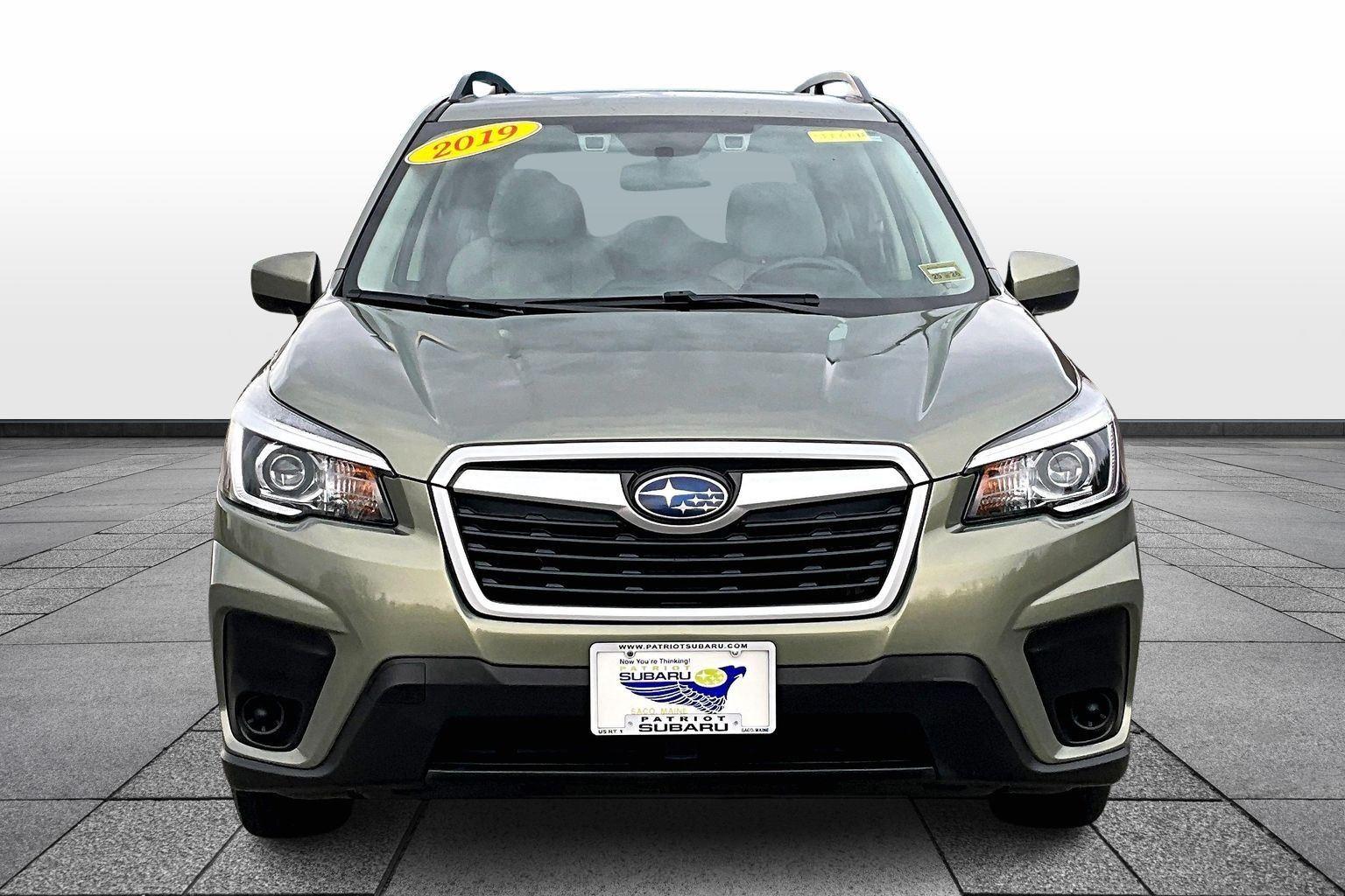 2019 Subaru Forester Premium photo 2