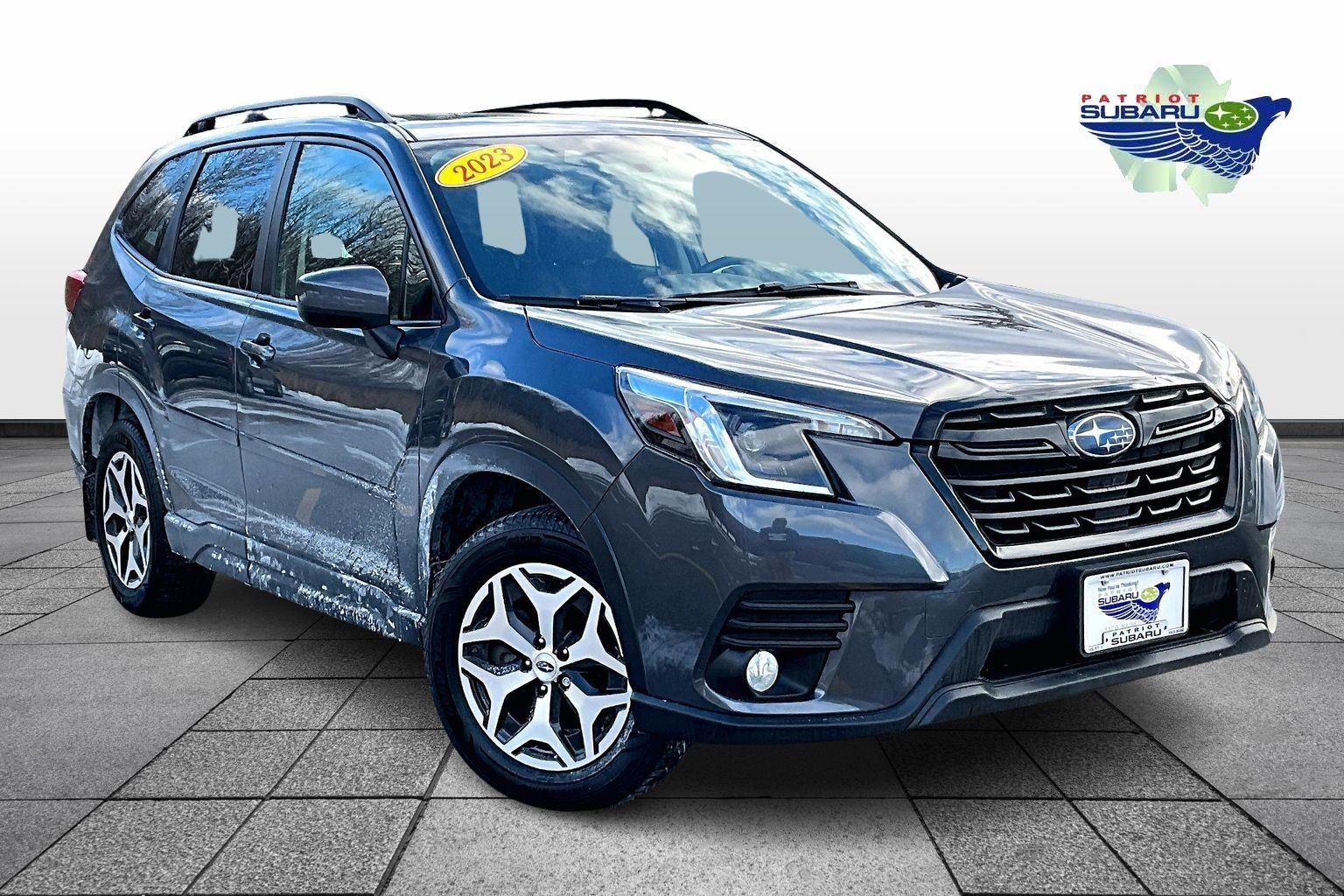 2023 Subaru Forester Premium's photo