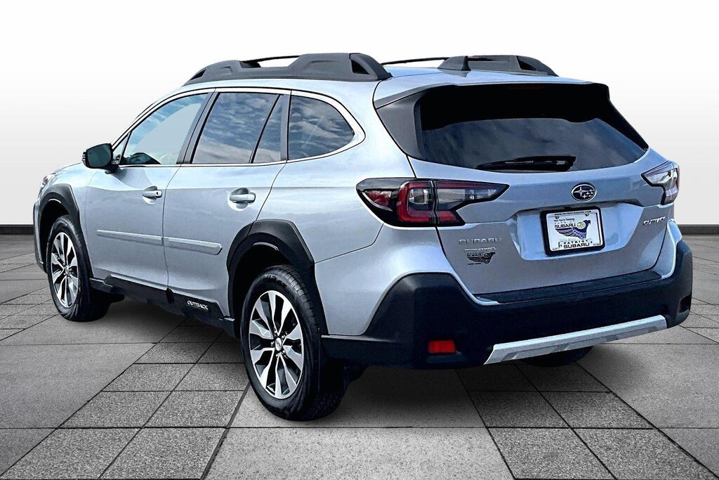 Used 2024 Subaru Outback Limited SUV