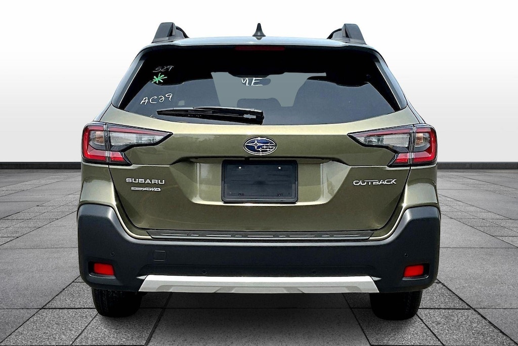 New 2025 Subaru Outback Limited SUV