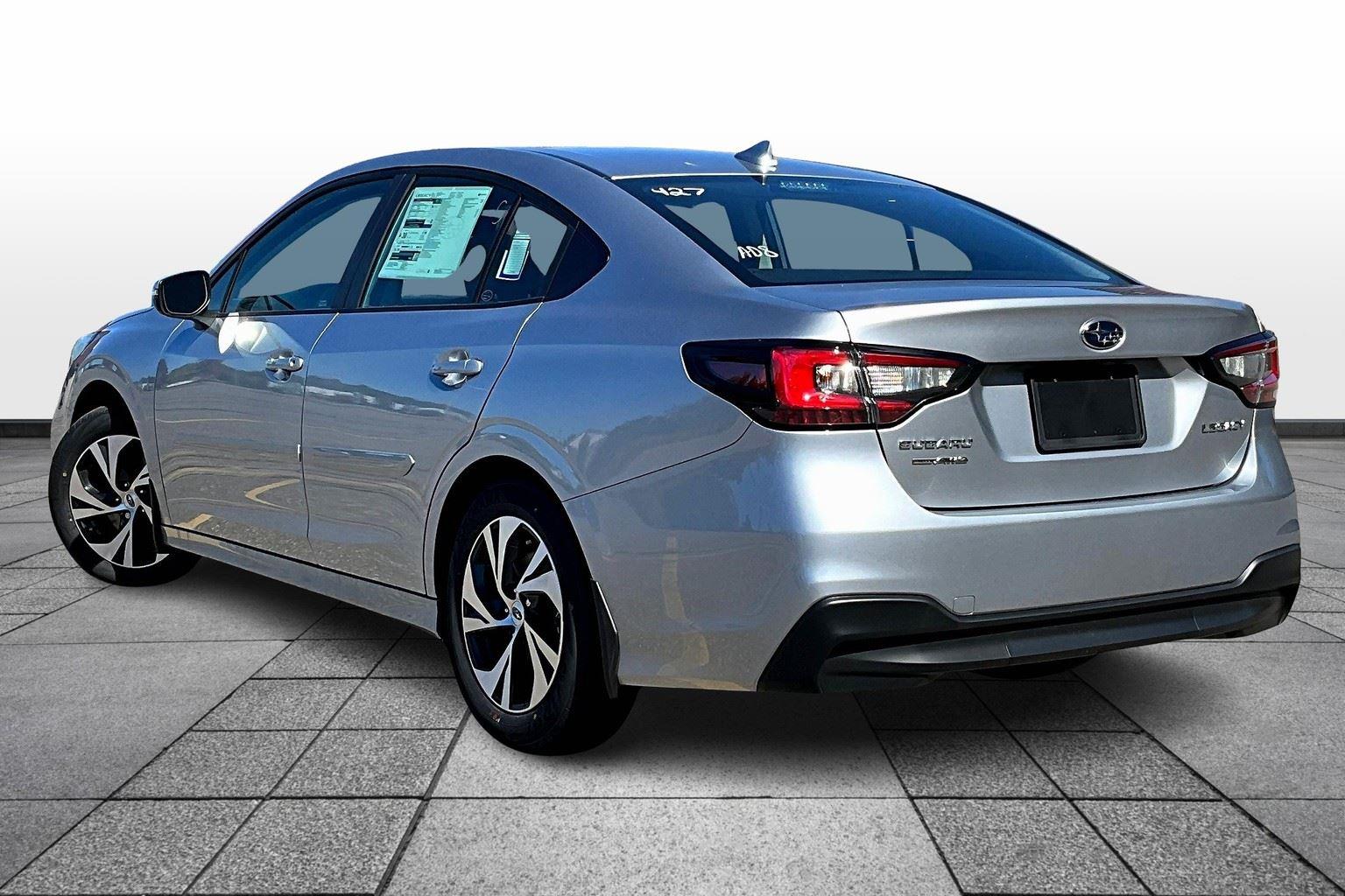 2025 Subaru Legacy Premium photo 3