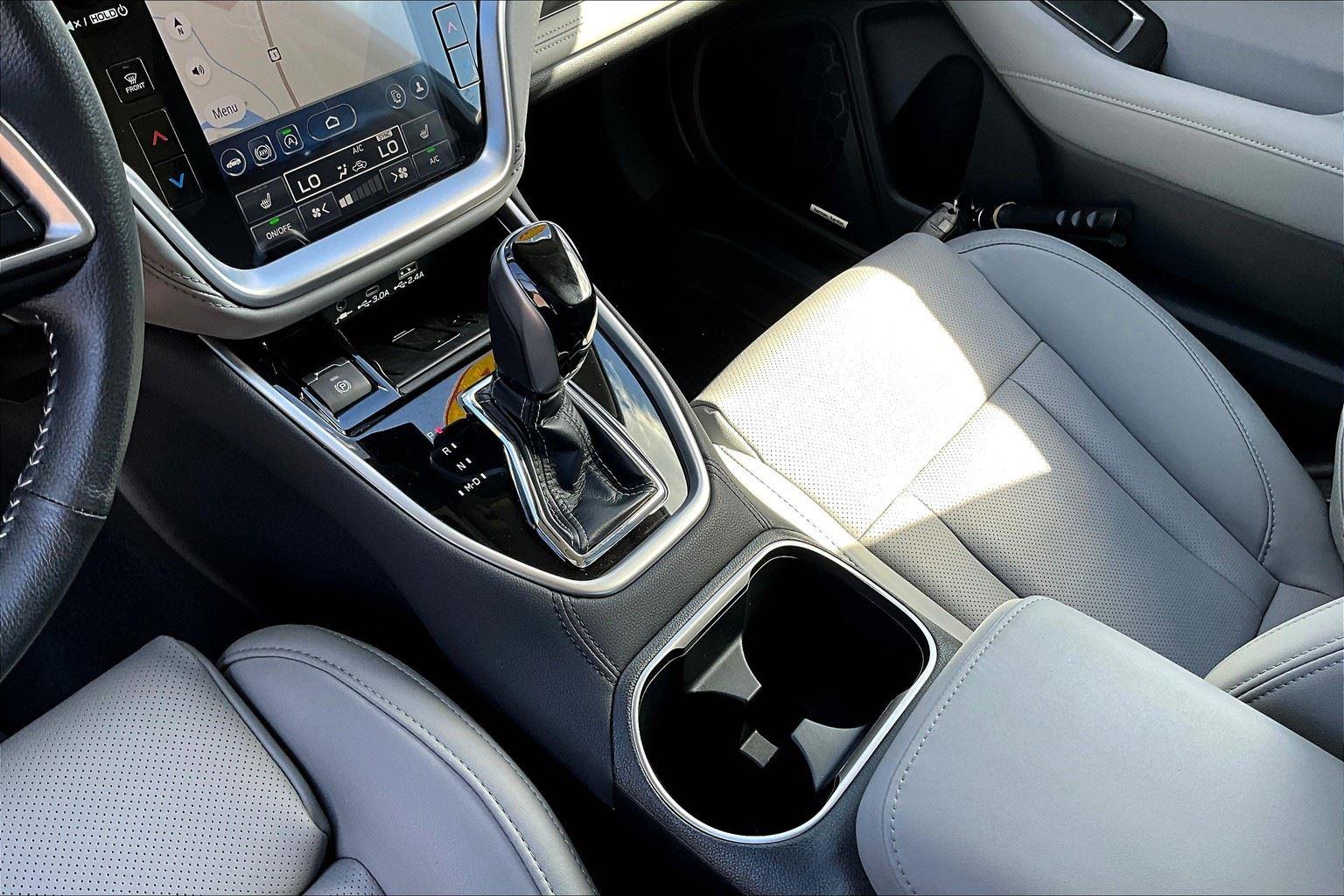 2025 Subaru Legacy Limited - Photo 14
