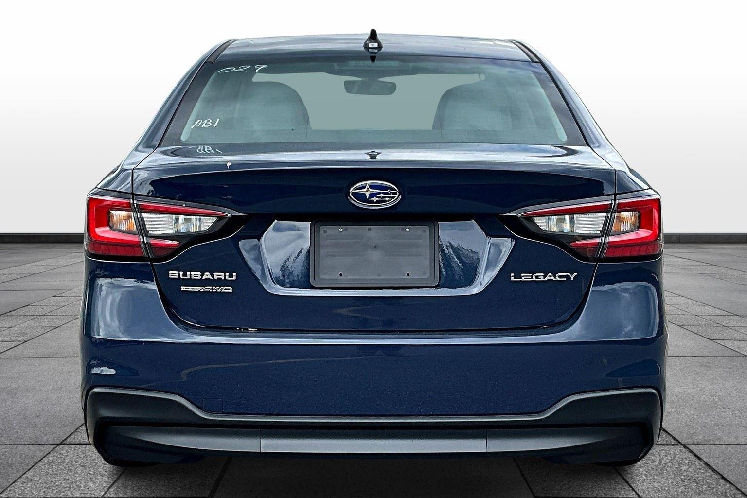 2025 Subaru Legacy Premium photo 4