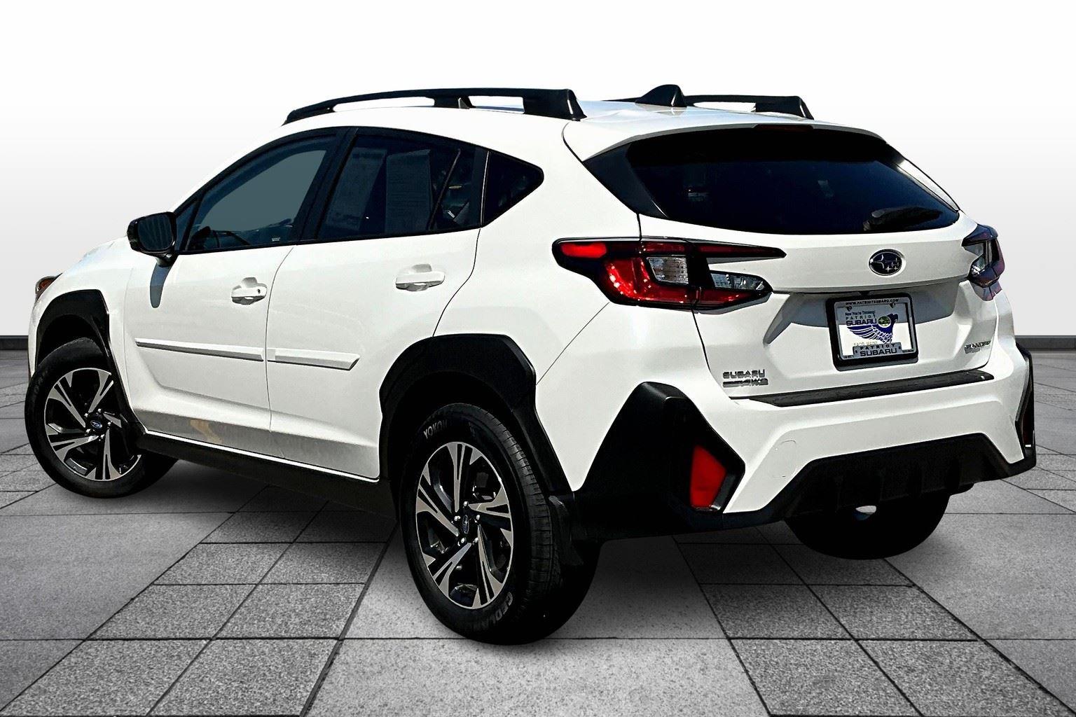 2024 Subaru Crosstrek Premium photo 2