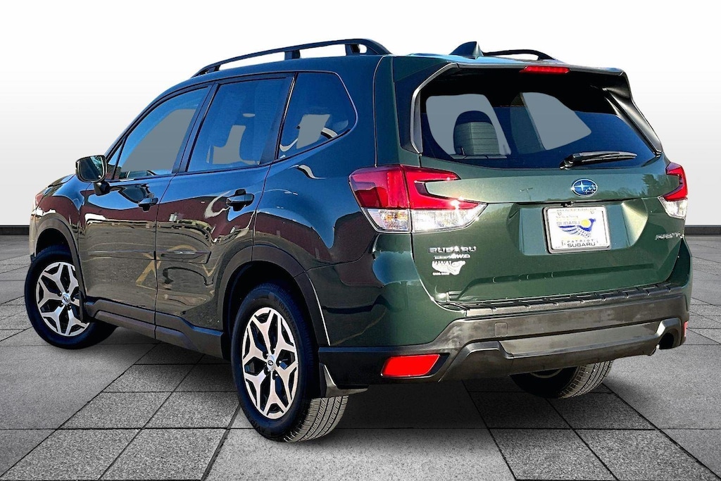 Used 2023 Subaru Forester Premium SUV