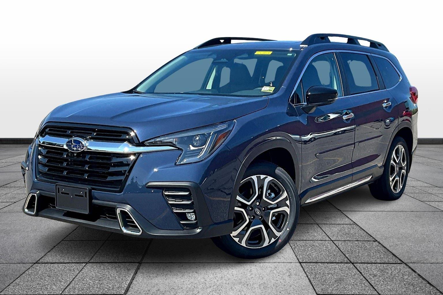 2025 Subaru Ascent Touring photo 2