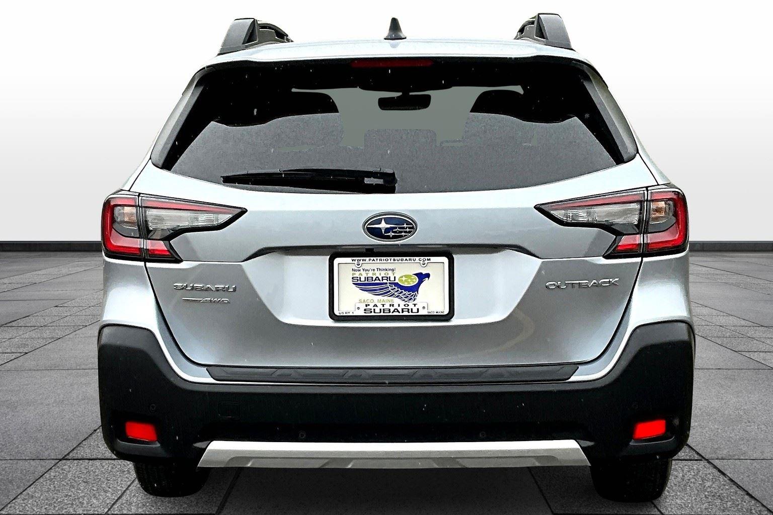 2025 Subaru Outback Limited photo 3