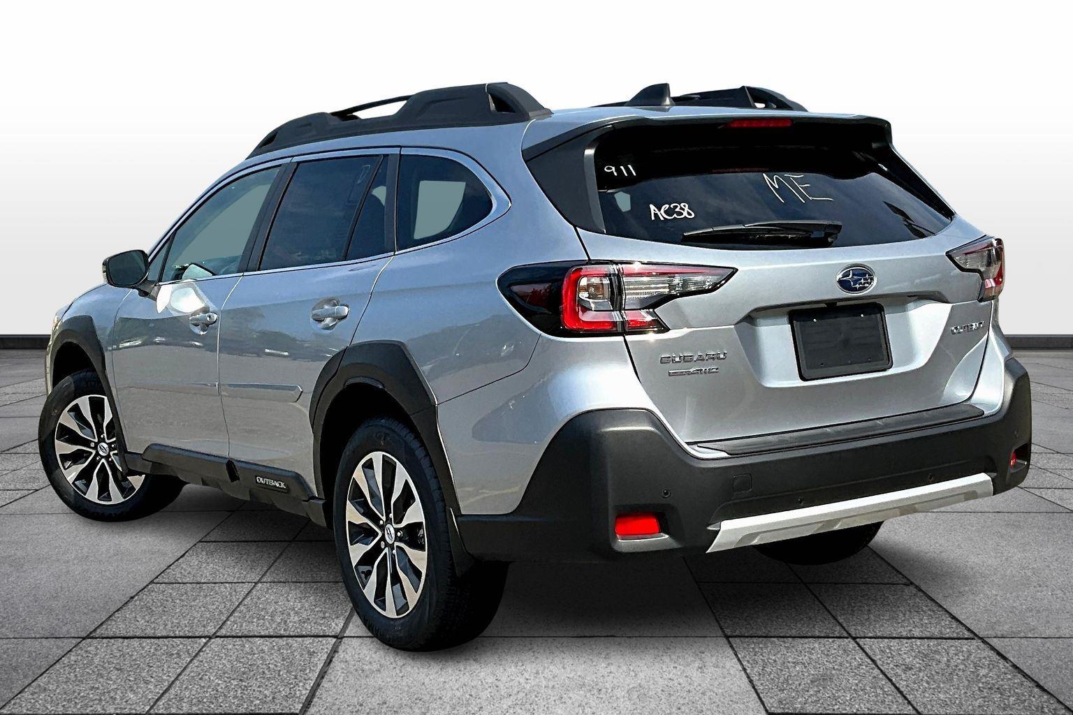 2025 Subaru Outback Limited photo 3