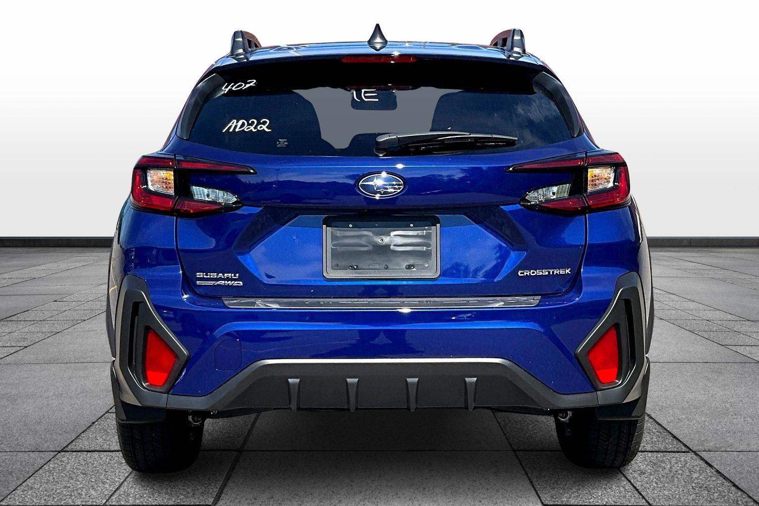 2025 Subaru Crosstrek Premium photo 3