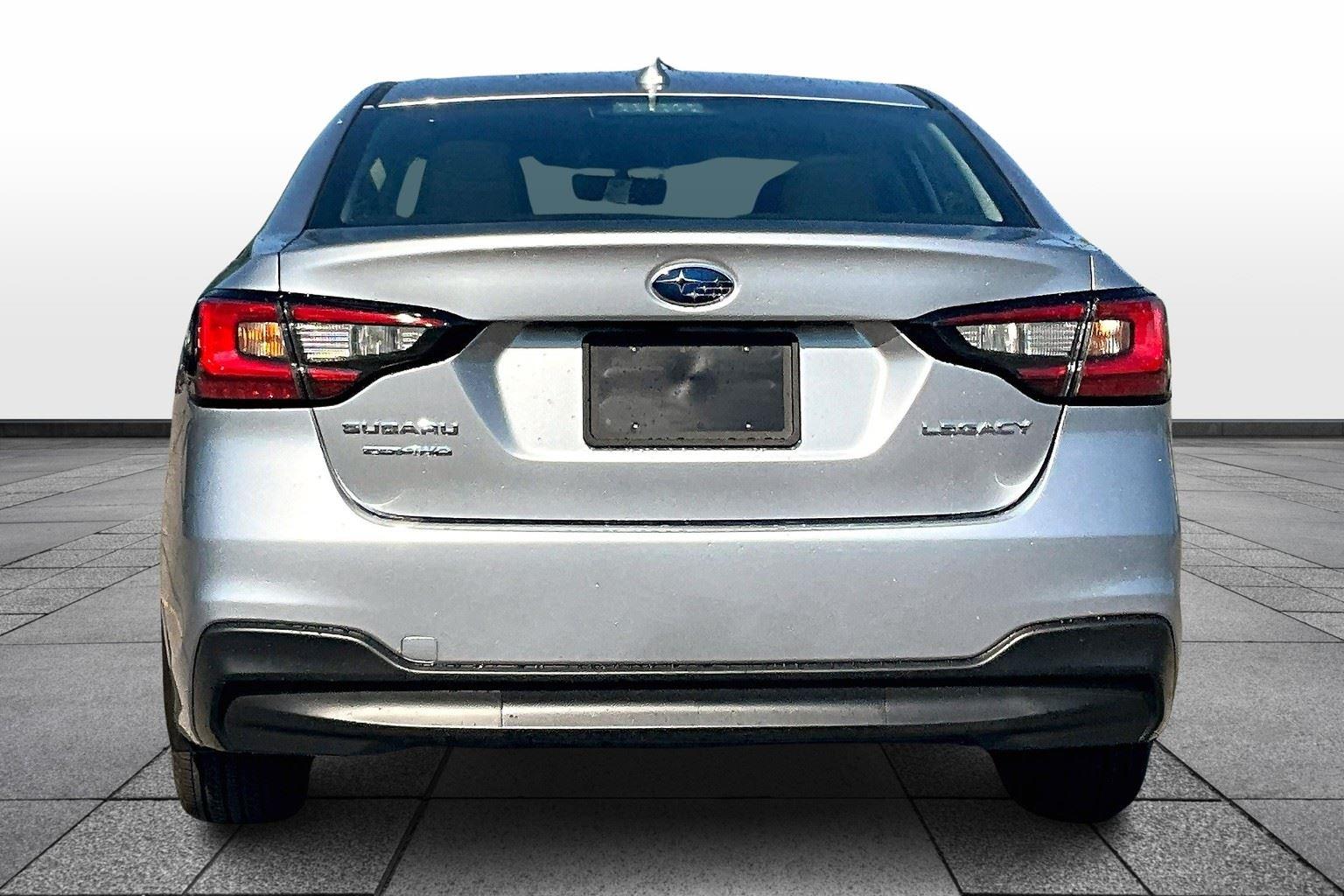 2025 Subaru Legacy Premium photo 4