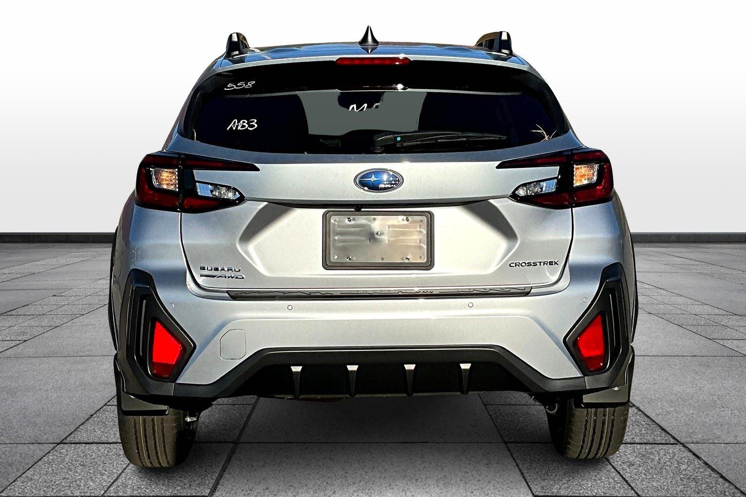 2025 Subaru Crosstrek Limited photo 4
