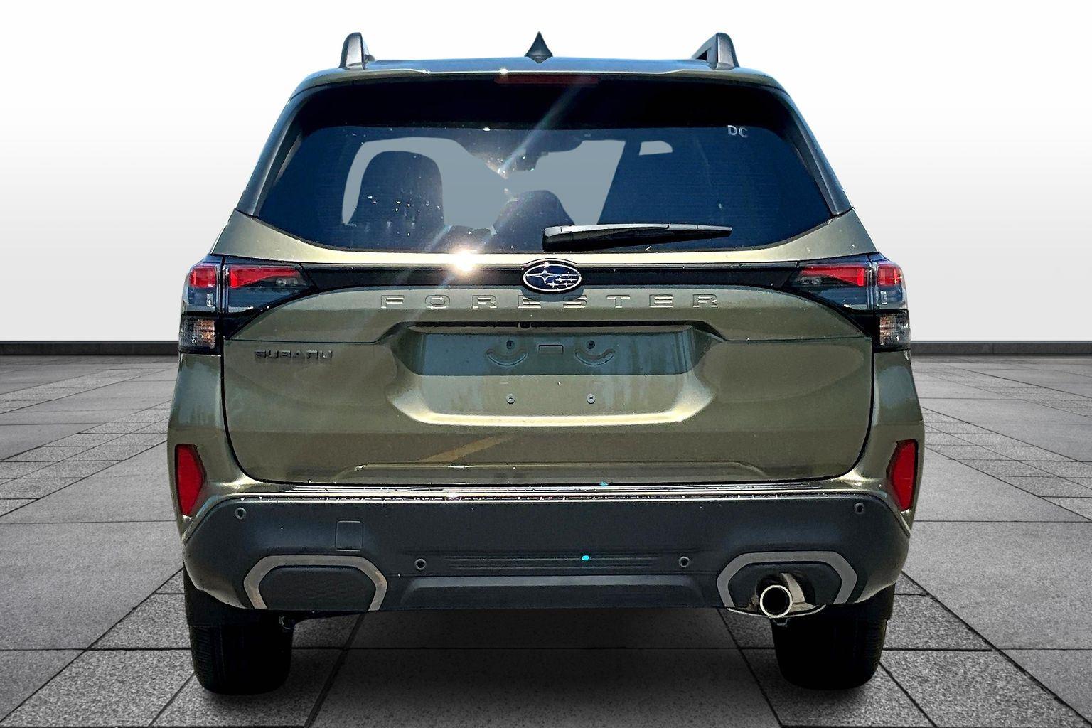 2025 Subaru Forester Limited photo 4