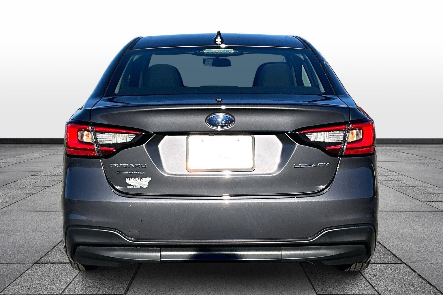 2025 Subaru Legacy Premium photo 4
