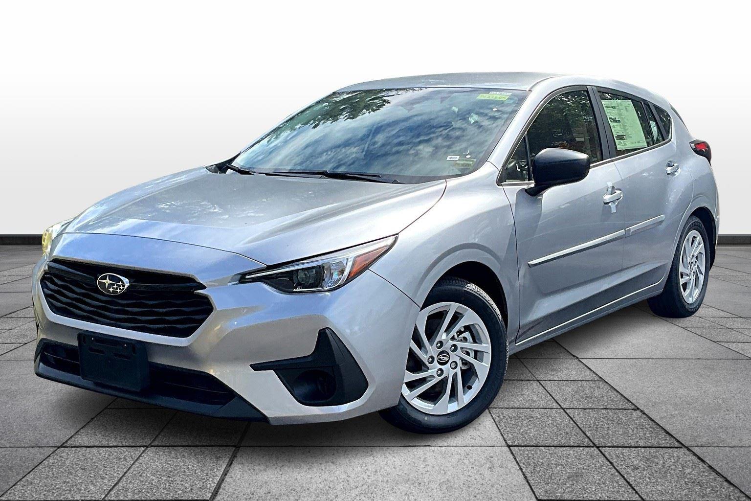 2025 Subaru Impreza Base photo 2